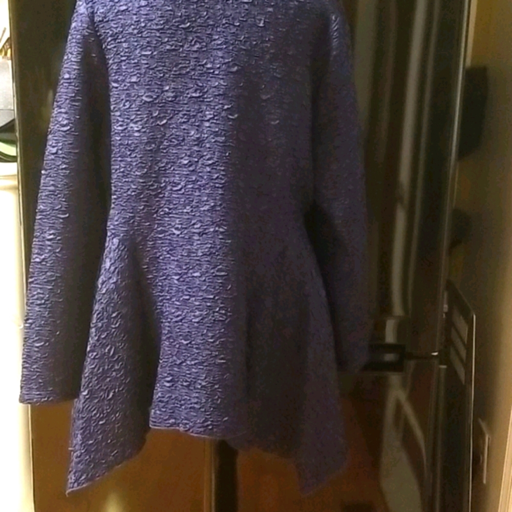 Stylish Button Down Light Jacket - image 2